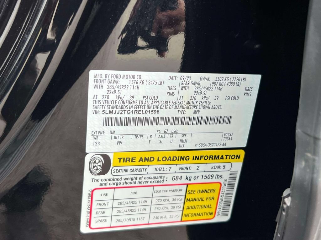 Used 2024 Lincoln Navigator Black Label AWD/4WD image 22