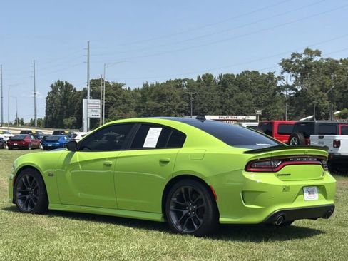 Used 2023 Dodge Charger Scat Pack w/ Plus Group RWD image 10