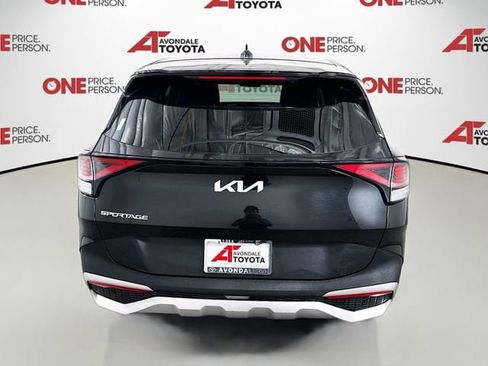 Used 2023 Kia Sportage LX FWD image 6