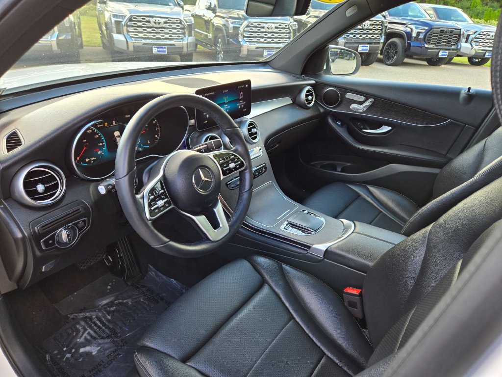 Used 2021 Mercedes-Benz GLC 300 4MATIC image 14