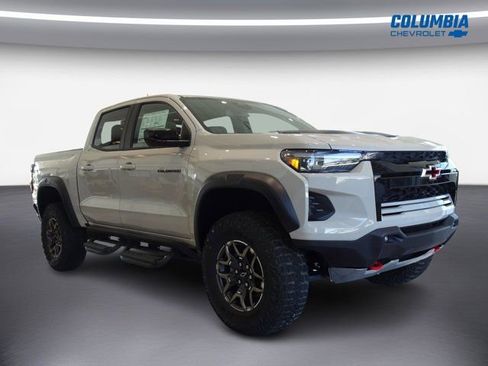 New 2026 Chevrolet Colorado ZR2 w/ Technology Package AWD/4WD image 1