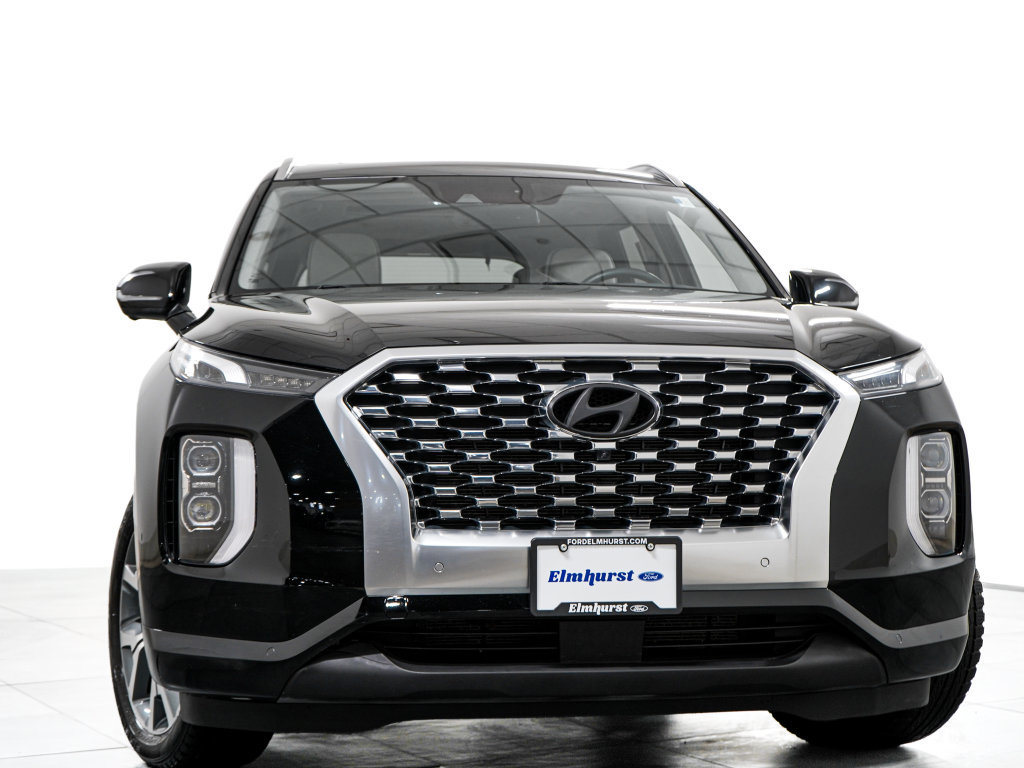 Used 2021 Hyundai Palisade Limited w/ Cargo Package AWD/4WD image 3