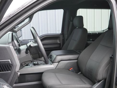 Used 2020 Ford F150 XLT w/ Equipment Group 302A Luxury AWD/4WD image 11