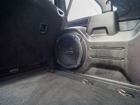 Used 2019 Jeep Wrangler Unlimited Rubicon AWD/4WD image 10