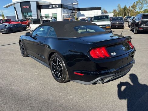 Used 2022 Ford Mustang Premium image 3