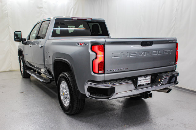 Used 2026 Chevrolet Silverado 2500 LTZ AWD/4WD image 6