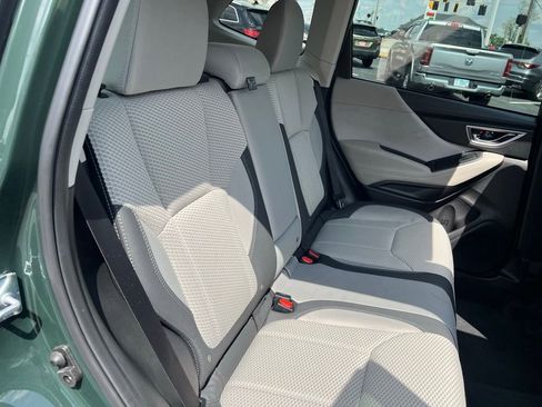 Used 2024 Subaru Forester Premium AWD/4WD image 27