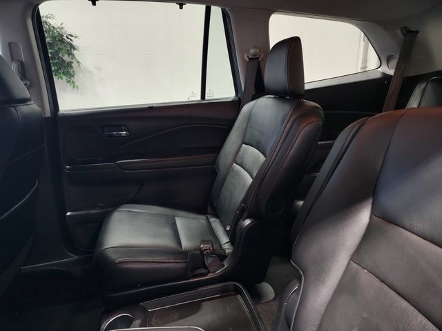 Used 2022 Honda Pilot Touring image 14