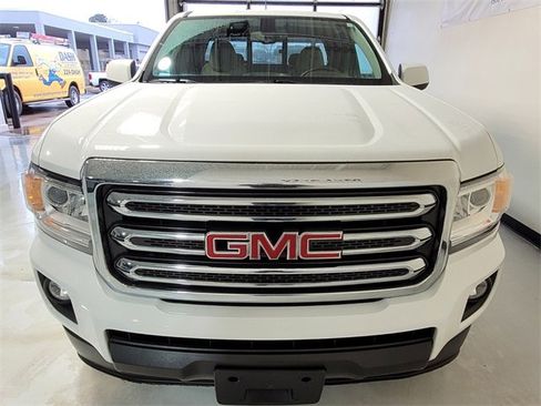 Used 2020 GMC Canyon SLE w/ SLE Convenience Package image 4