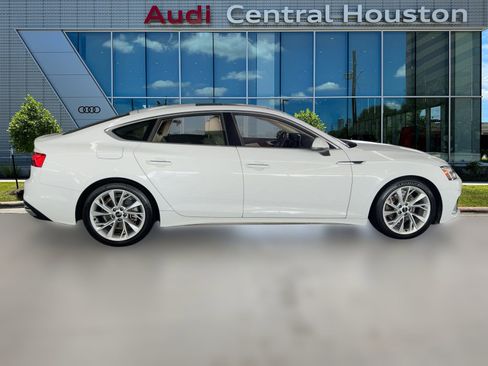 Used 2023 Audi A5 2.0T Premium image 8