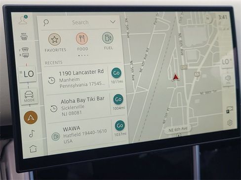 Used 2024 Land Rover Range Rover SE image 32