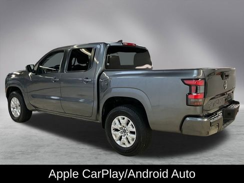 Used 2023 Nissan Frontier SV image 5