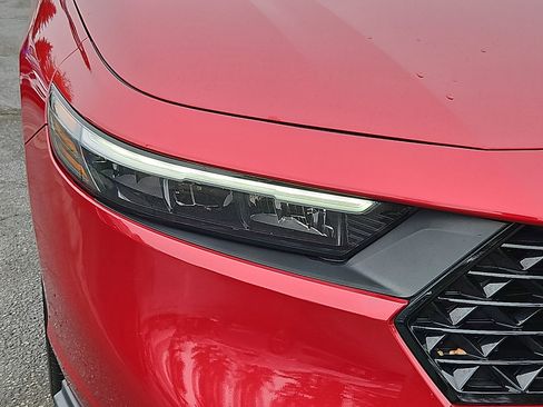 Used 2024 Honda Accord LX image 10