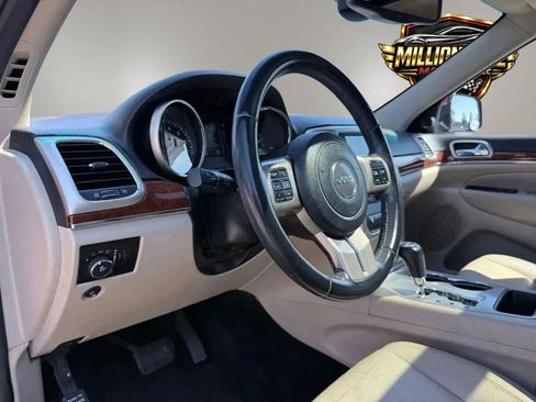 Used 2013 Jeep Grand Cherokee Limited RWD image 17