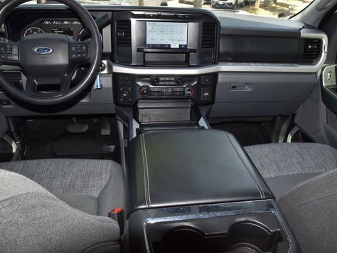 Used 2023 Ford F250 XLT w/ FX4 Off-Road Package AWD/4WD image 16