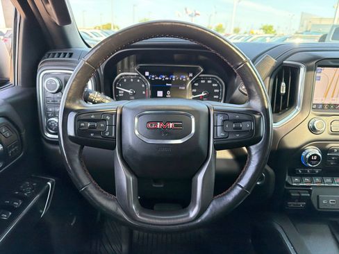 Used 2020 GMC Sierra 1500 AT4 w/ AT4 Premium Package AWD/4WD image 22