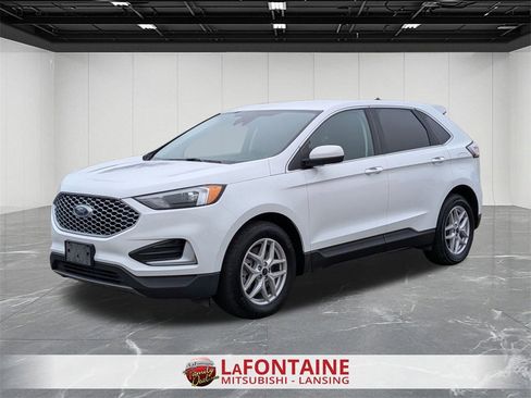 Used 2024 Ford Edge SEL image 1