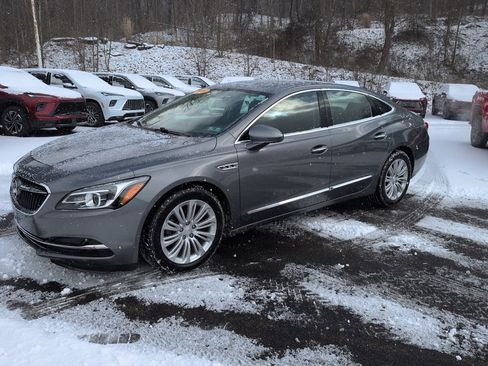 Used 2019 Buick LaCrosse Essence w/ Sights and Sounds Package image 8
