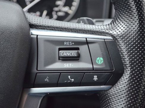 Used 2024 Mitsubishi Outlander SE image 21