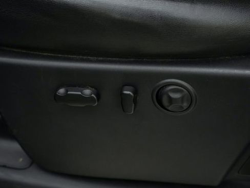 Used 2013 GMC Sierra 3500 Denali image 22