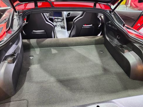 Used 2015 Chevrolet Corvette Stingray Coupe RWD image 29