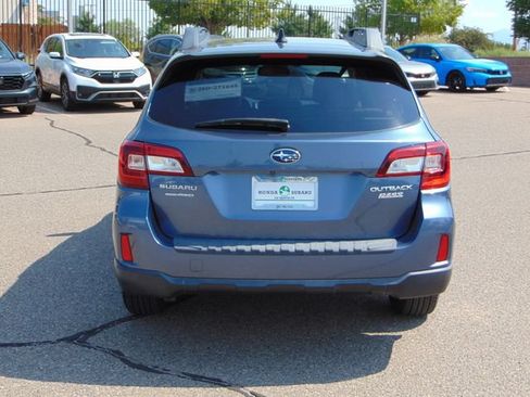 Used 2016 Subaru Outback 2.5i Limited AWD/4WD image 5