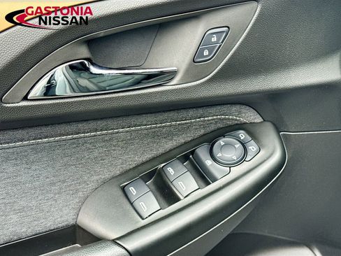 Used 2023 Chevrolet TrailBlazer ACTIV w/ Sun and Liftgate Package image 22