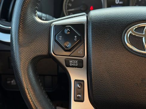 Used 2023 Toyota Tacoma SR5 RWD image 23