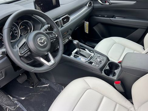 New 2025 MAZDA CX-5 AWD 2.5 S w/ Preferred Package image 11