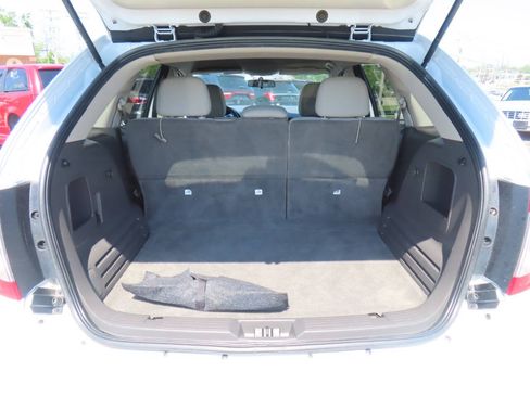 Used 2014 Ford Edge SE FWD image 14