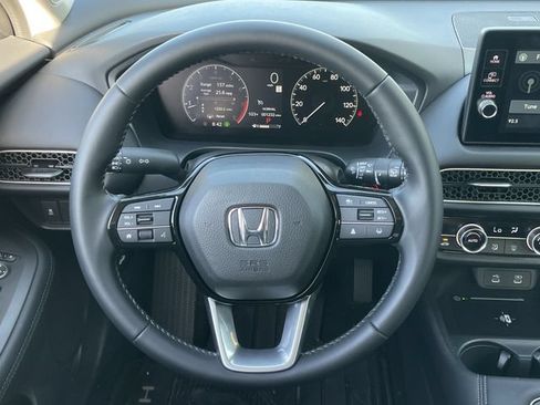 Used 2026 Honda HR-V EX-L image 11