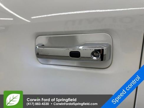 Used 2022 Ford F350 Platinum w/ FX4 Off-Road Package image 23