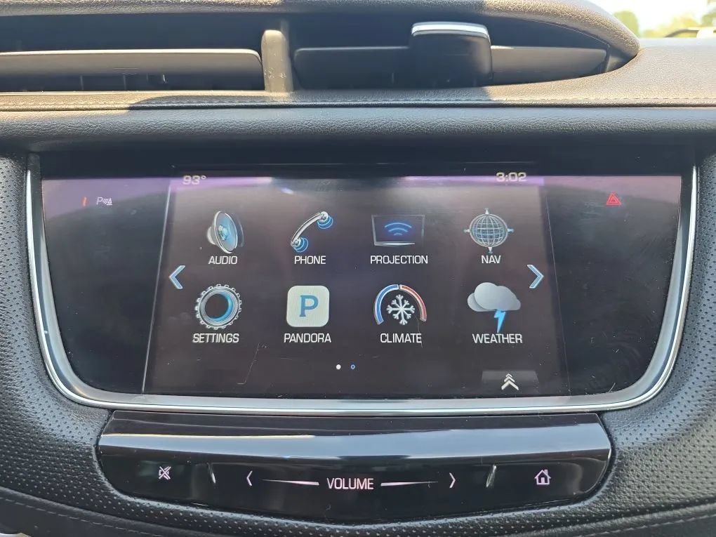 Used 2017 Cadillac XT5 Luxury FWD image 31