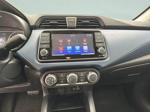 Used 2025 Nissan Versa SV FWD image 16
