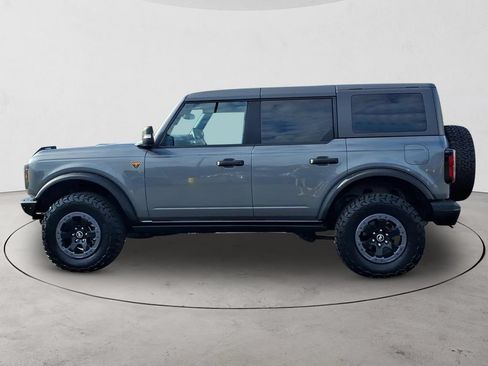 Used 2023 Ford Bronco Badlands AWD/4WD image 8