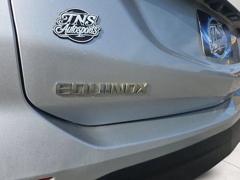 Used 2020 Chevrolet Equinox LS AWD/4WD image 32