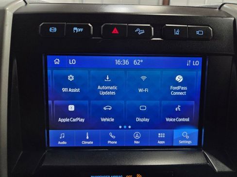 Used 2020 Ford F350 Lariat w/ Lariat Value Package AWD/4WD image 63