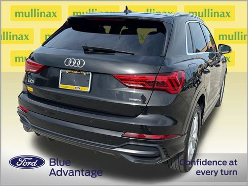 Used 2022 Audi Q3 2.0T Premium Plus w/ Premium Plus Package AWD/4WD image 4