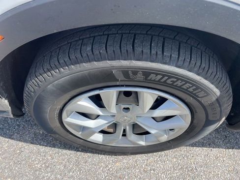 Used 2023 Honda CR-V LX image 7