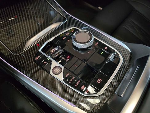 New 2026 BMW X7 M60i image 39