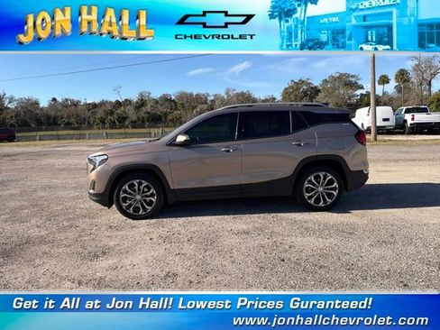 Used 2018 GMC Terrain SLT w/ Preferred Package image 4