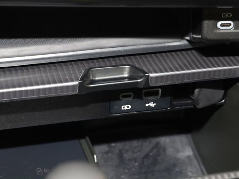 Used 2024 Lexus RX 500h F Sport w/ Convenience Package image 32