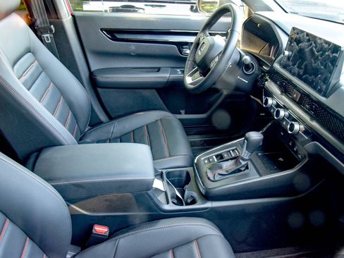 Used 2026 Honda CR-V Sport Touring image 8