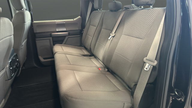 Used 2019 Ford F250 XLT w/ XLT Premium Package AWD/4WD image 21