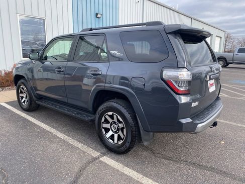 Used 2024 Toyota 4Runner TRD Off-Road image 5