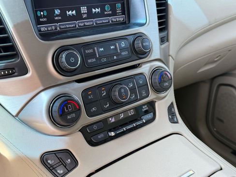 Used 2017 GMC Yukon XL Denali w/ Open Road Package image 22