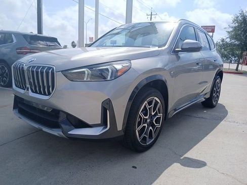 New 2025 BMW X1 xDrive28i w/ Technology Package image 3