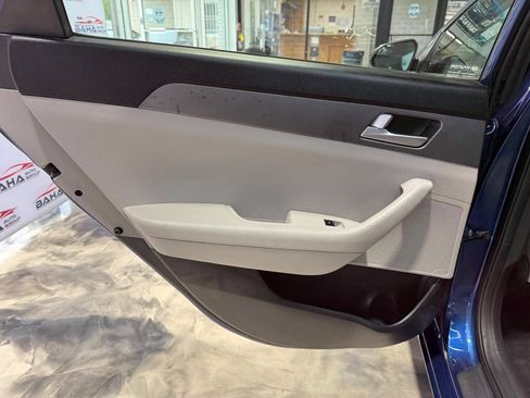 Used 2016 Hyundai Sonata SE FWD image 39