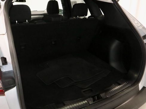 Certified 2025 Ford Escape Active image 12