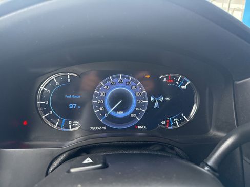 Used 2017 Cadillac Escalade ESV Platinum image 37